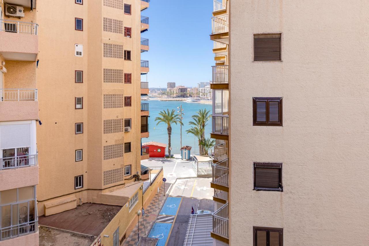 Bergantin Sea View Apartment Torrevieja Esterno foto